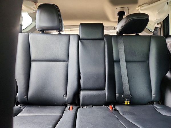 2017 TOYOTA RAV4 — SUVN
