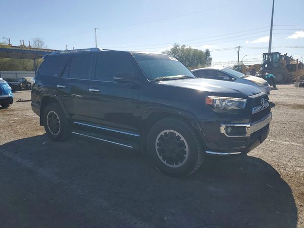 2016 TOYOTA 4RUNNER — Passenger 3/4