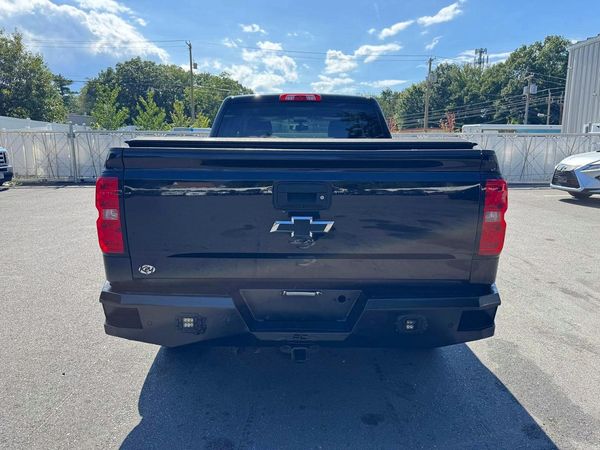 2017 CHEVROLET SILVERADO LT