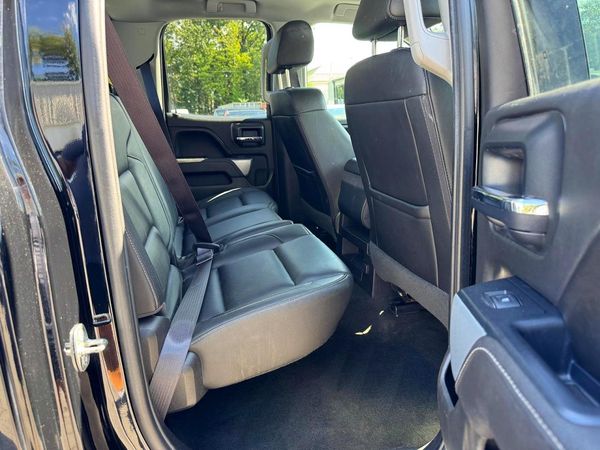 2017 CHEVROLET SILVERADO LT