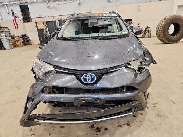 2016 TOYOTA RAV4 XLE (M Grade) — DIRF