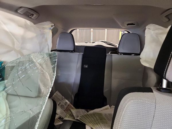 2016 TOYOTA RAV4 XLE (M Grade) — SUVN