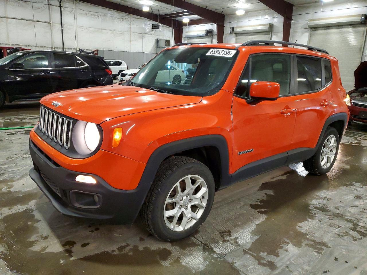 2017 JEEP RENEGADE — Front 3/4