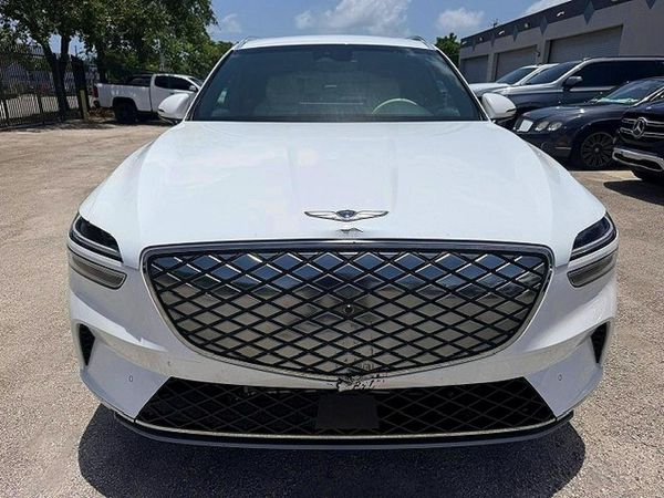 2025 GENESIS ELECTRIFIED GV70