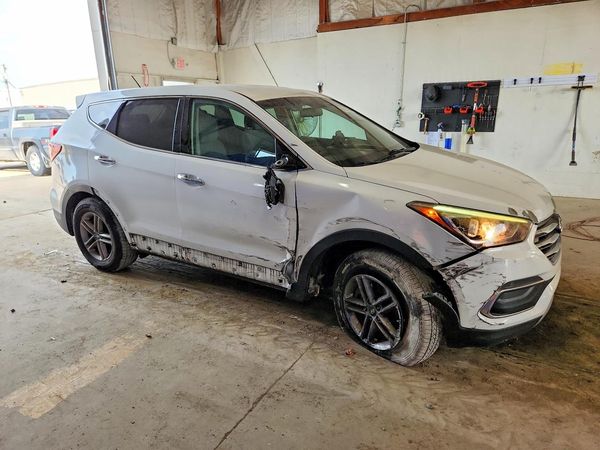2018 HYUNDAI SANTA FE — Passenger 3/4