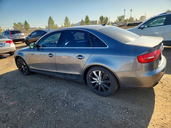 2013 AUDI A4 quattro Premium Plus