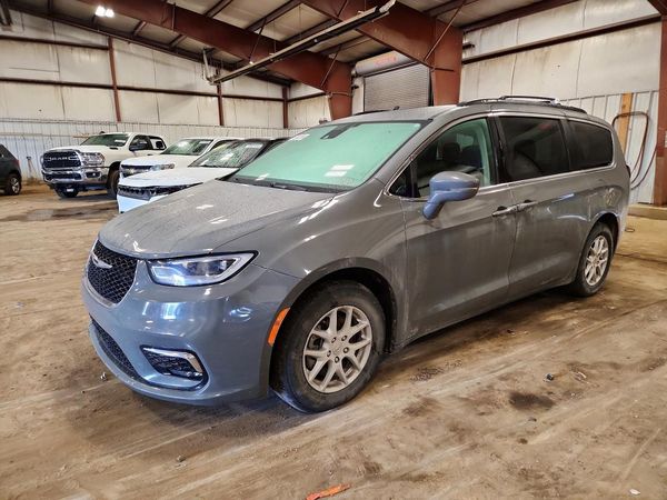 2022 CHRYSLER PACIFICA — Front 3/4