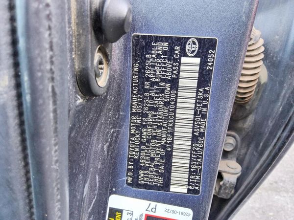 2012 TOYOTA CAMRY