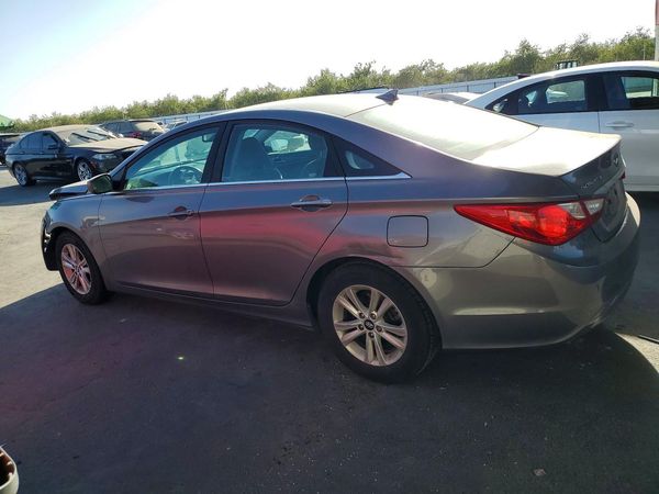 2013 HYUNDAI SONATA GLS/ GLS Popular