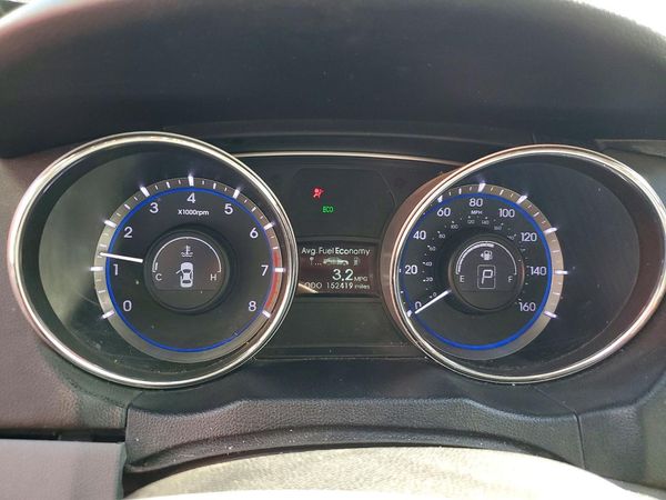 2013 HYUNDAI SONATA GLS/ GLS Popular