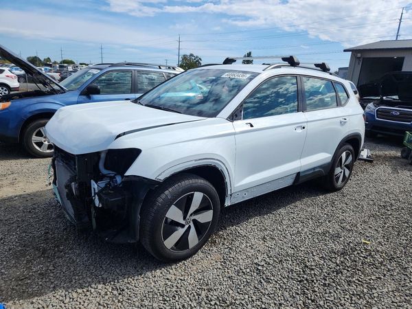 2025 VOLKSWAGEN TAOS — Front 3/4