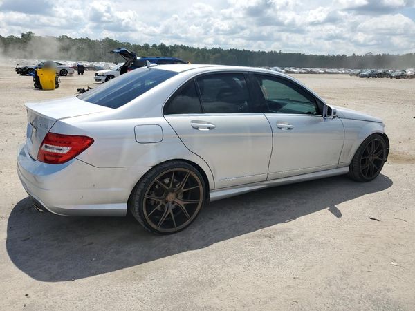 2013 MERCEDES-BENZ C C300
