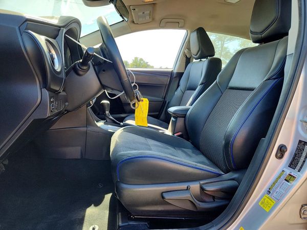 2018 TOYOTA COROLLA — DENT