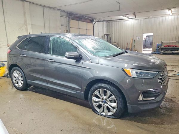 2019 FORD EDGE Titanium — Passenger 3/4