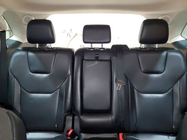 2019 FORD EDGE Titanium — SUVN