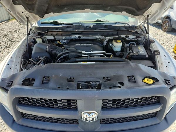 2018 RAM 2500 ST — Engine bay