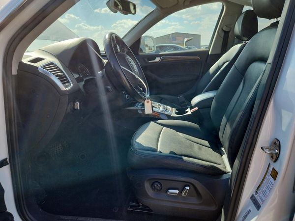 2013 AUDI Q5 — DENT