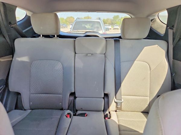 2015 HYUNDAI SANTA FE GL