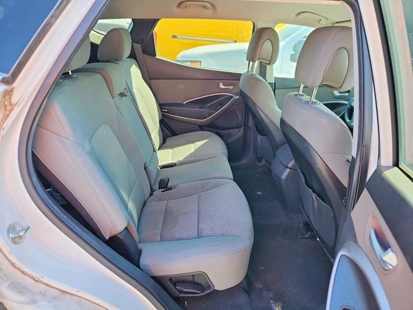2015 HYUNDAI SANTA FE GL