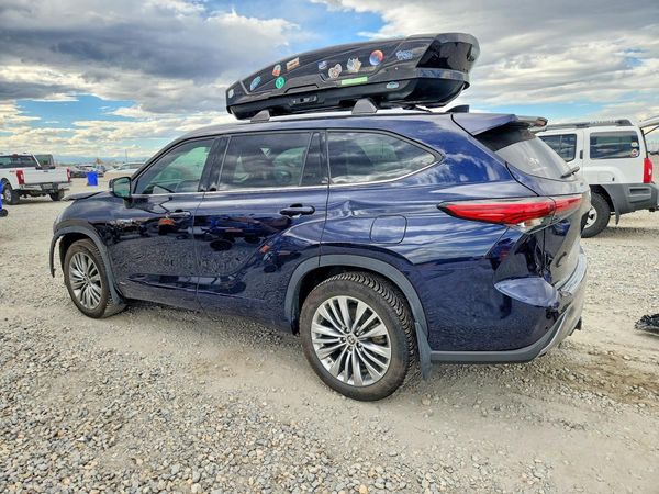 2020 TOYOTA HIGHLANDER Platinum