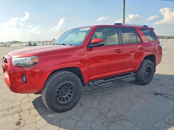 2024 TOYOTA 4RUNNER SR5 Prem — Front 3/4
