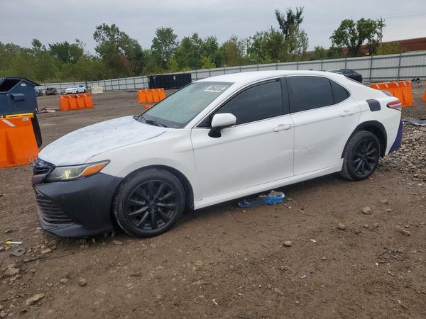 2019 TOYOTA CAMRY — DSFA — Front 3/4