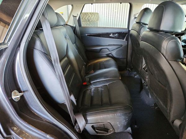 2018 KIA SORENTO EX