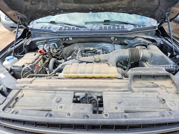 2020 FORD F150 — Engine bay