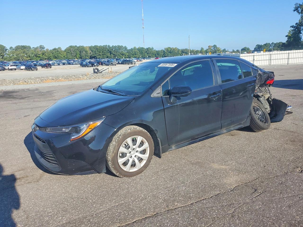2026 TOYOTA COROLLA — Front 3/4