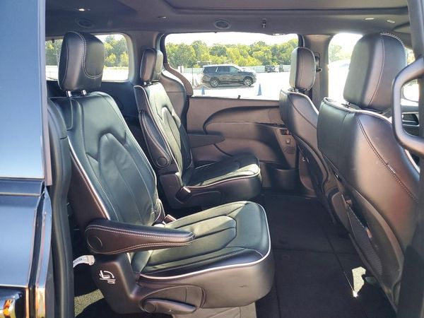 2025 CHRYSLER PACIFICA Limited — PSRS