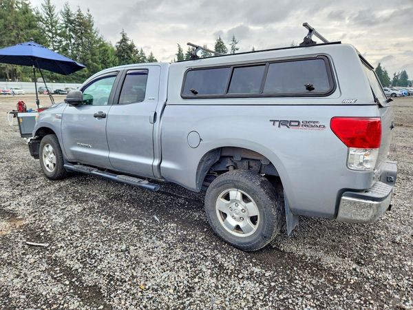 2013 TOYOTA TUNDRA SR5