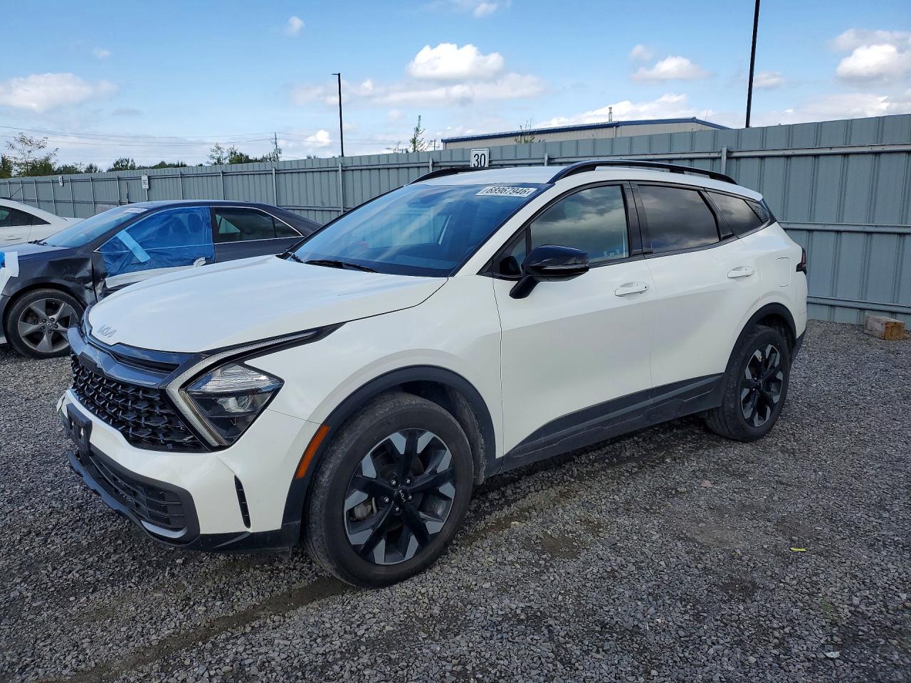 2024 KIA SPORTAGE LX — Front 3/4