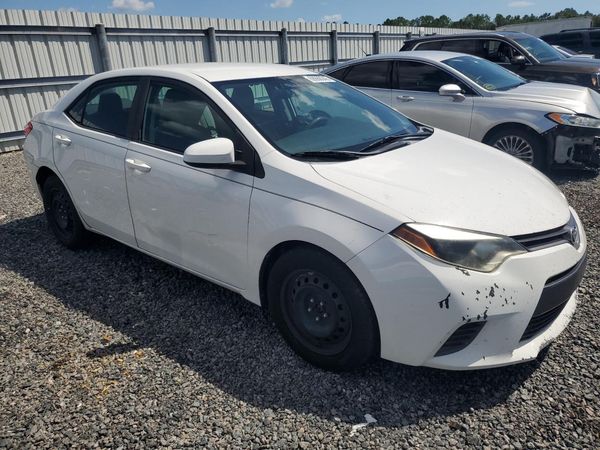 2015 TOYOTA COROLLA L/LE — Passenger 3/4
