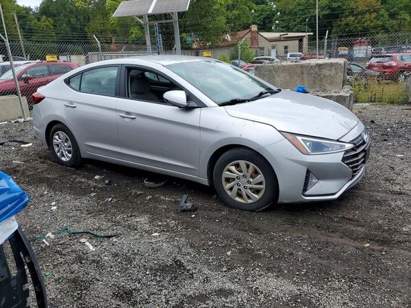 2019 HYUNDAI ELANTRA SE — Passenger 3/4