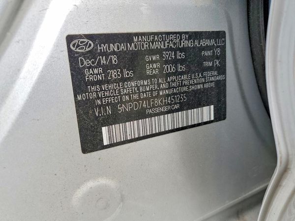 2019 HYUNDAI ELANTRA SE — VINS