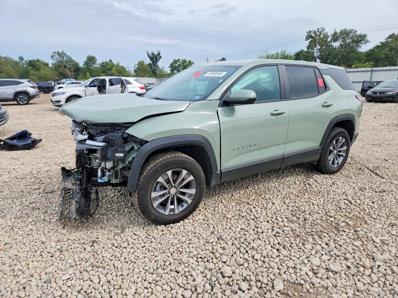 2026 CHEVROLET EQUINOX 2LT — Front 3/4
