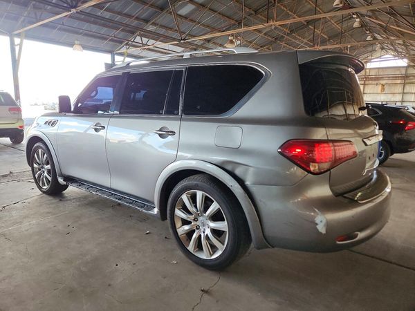 2012 INFINITI QX56