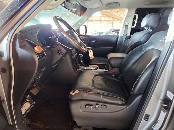 2012 INFINITI QX56