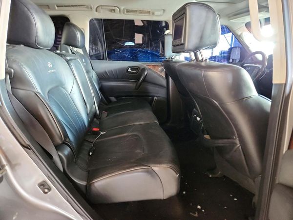 2012 INFINITI QX56