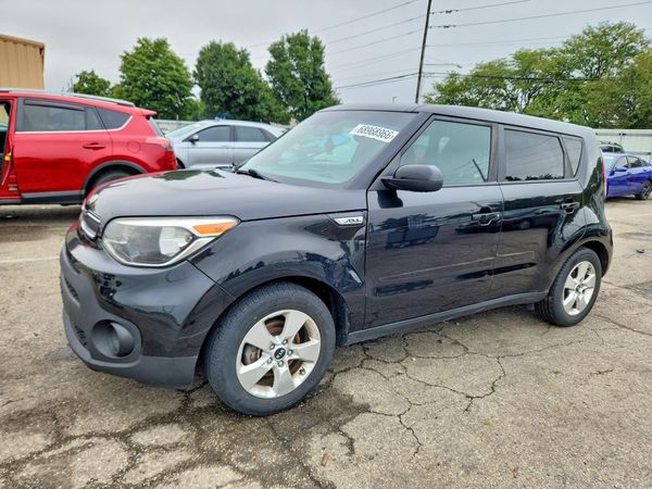 2017 KIA SOUL — Front 3/4