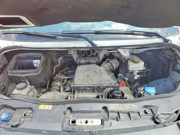 2023 MERCEDES-BENZ SPRINTER 907 (VS30) — Engine bay