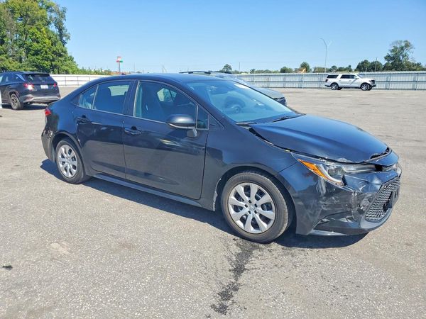 2021 TOYOTA COROLLA LE — Passenger 3/4