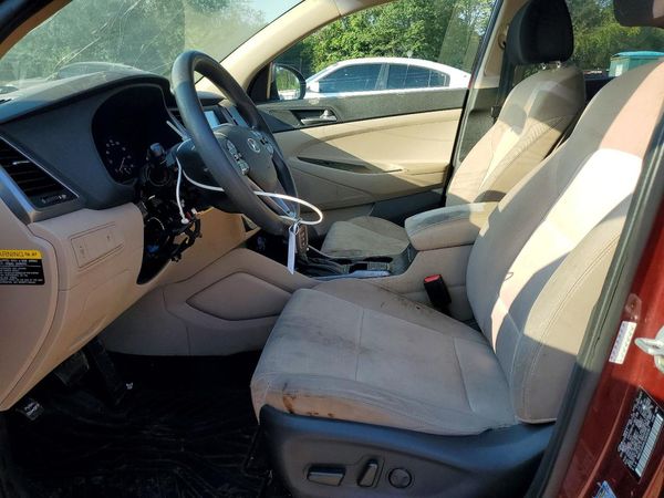2018 HYUNDAI TUCSON — DENT