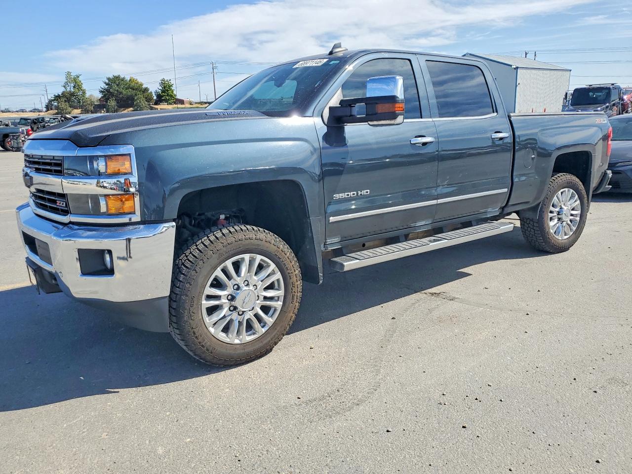 2017 CHEVROLET SILVERADO LTZ — Front 3/4