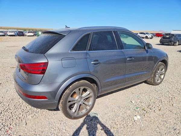 2015 AUDI Q3 quattro Prestige