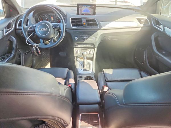 2015 AUDI Q3 quattro Prestige