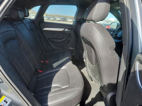 2015 AUDI Q3 quattro Prestige