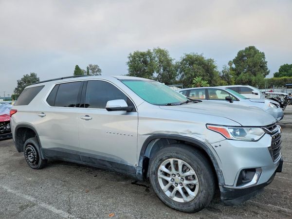 2021 CHEVROLET TRAVERSE LT — Passenger 3/4