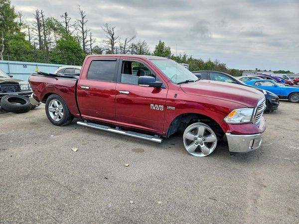 2017 RAM 1500 SLT — Passenger 3/4
