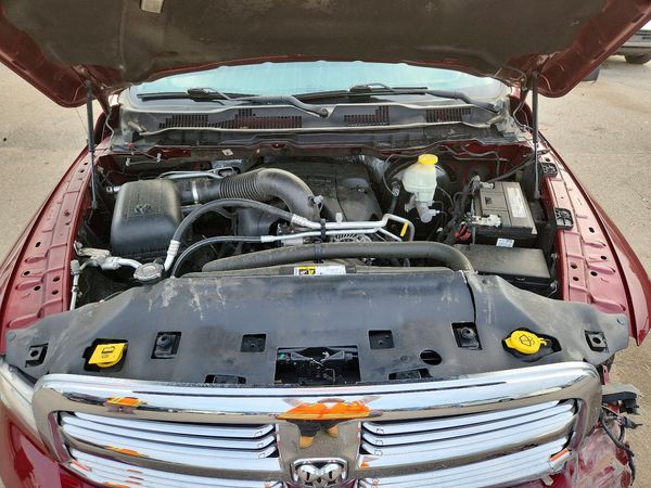2017 RAM 1500 SLT — Engine bay